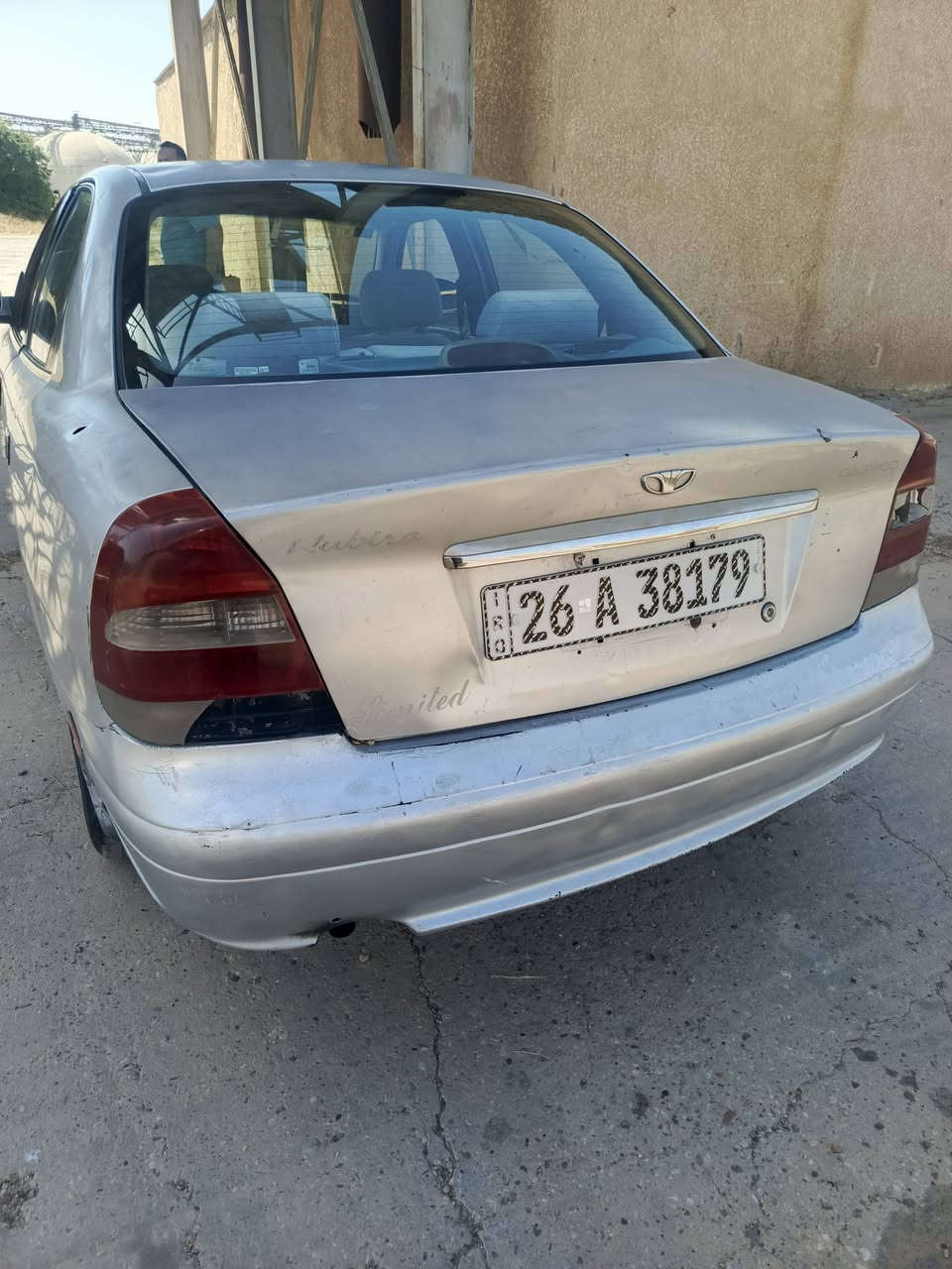 دايو نوبرا 2001 رقمها انكليزي هزه جديده
تخم تاير صدر حلو جديد
اوتماتيك غرفتها حلوه كشرها حلو 
باتري جديد سياره خير من الله 
للاتصال 
***********
بغداد 
السعر 25 بيها مجال بسيط للشراي
