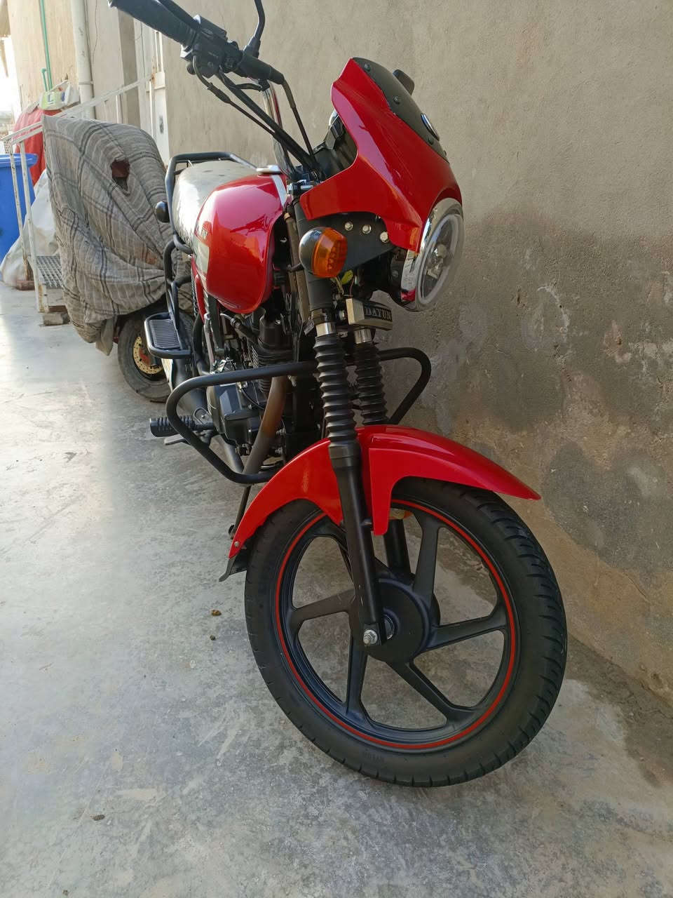 السلام عليكم دراجه دايون موديل 2020 اوراق اصوليه مكينه مكفوله الدراجه كلش نضيفه المكان واسط قضاء النعمانيه السعر 1600 وبيه مجال  ***********
