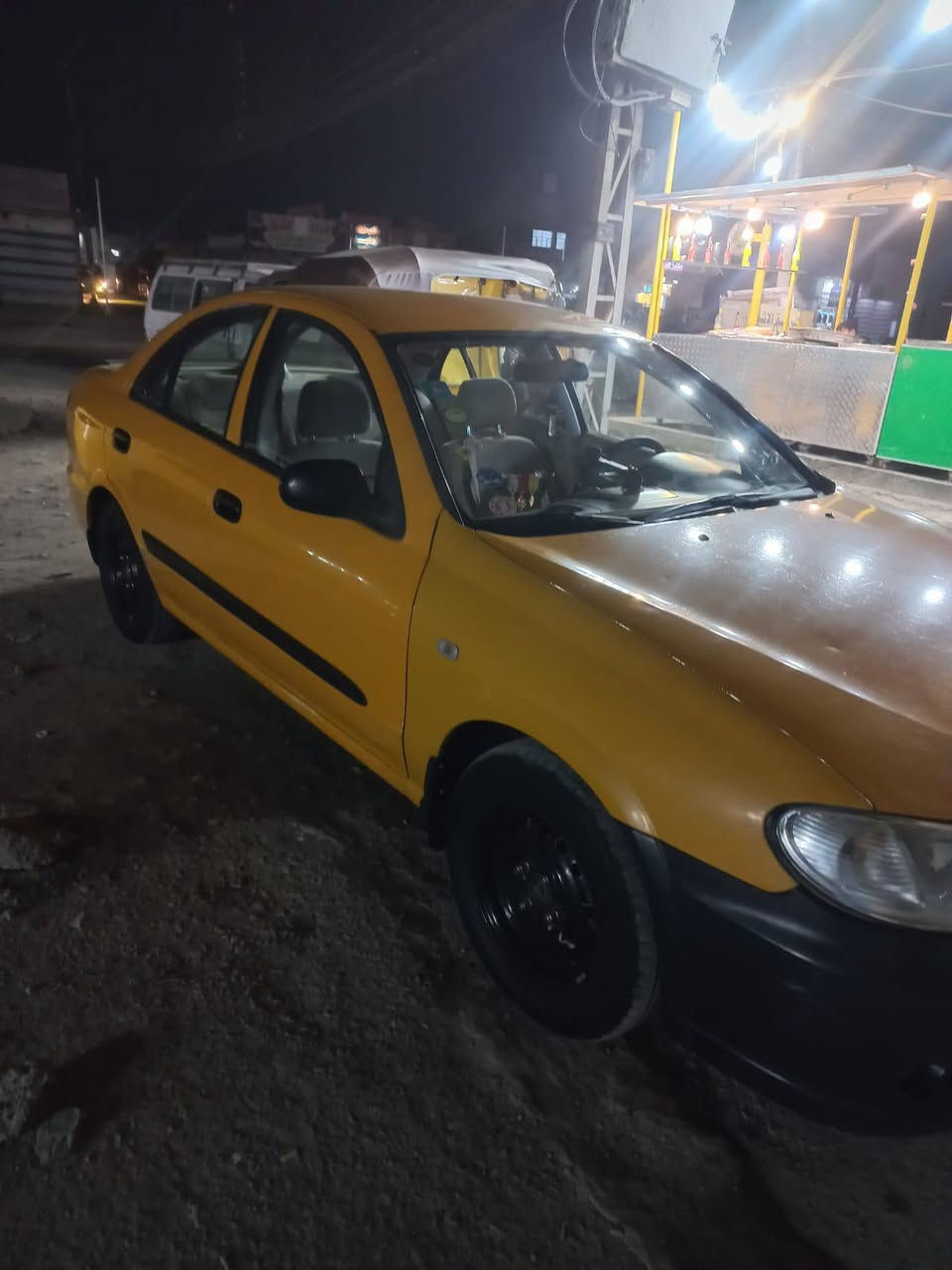 السلام عليكم سني للبيع 2011 كير مكينه مكفولات صدرجديد سياره بيهه جاملغ وباب امبدلات السعر80 وبيهه مجال مكاني بغداد لاستفسار اتصل***********
