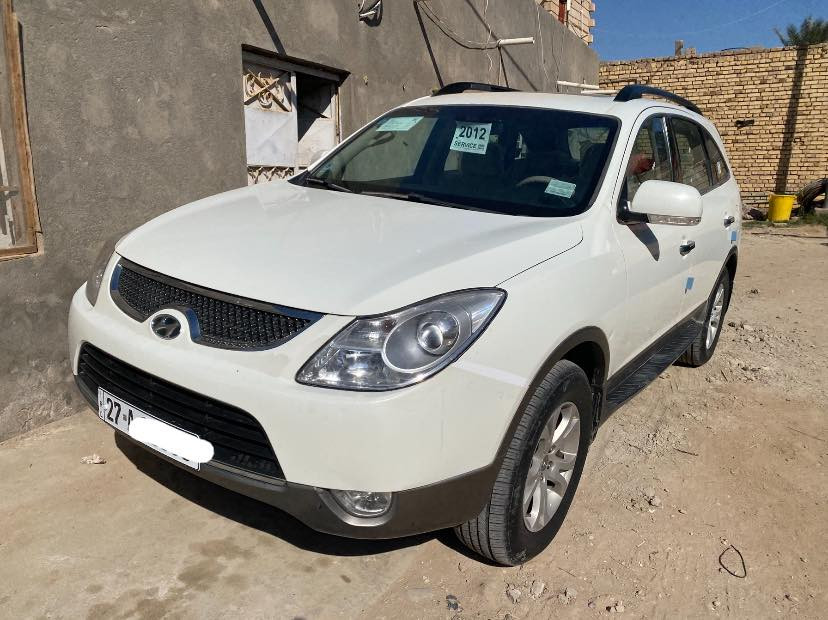 السلام عليكم
فيركروز 2012 رقم ذي قار باسمي 

فول مواصفات 

سته 6️⃣ سلندر 3800 

سبعه راكب 3 قطع تبريد 
تحكم ستيرن مثبت سرعه 
كله شغال 

فتحة قماره 

السياره جاهزه من كل النواحي حداديه جديده تخم تاير جديد السياره جديده بمعنى الكلمه كتلوكات الشركه وياها 

السياره كفاله ماعدا شبر صبغ بلباب 

السونار موجود 

مكان ناصريه مركز 

152 وبيها مجال 

رقم *********** 

مكلف بنشر
