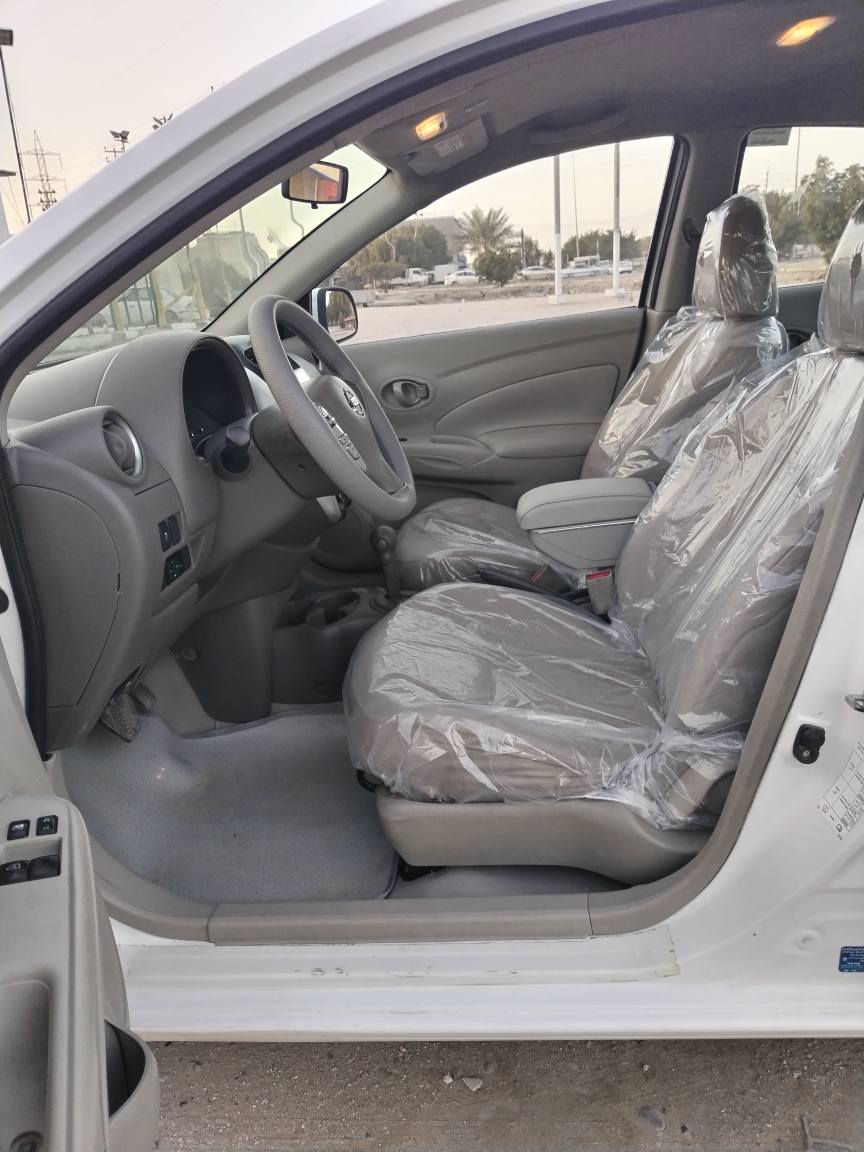 صني موديل ٢٢ السعر ٩٩ ماشية ٩٠ الف .

شاشة كامرة + ارضية جلد

رقم اربيل الماني وكالة او تحويل سنوية ما ساقطة .

كير مكينة حدادية كهربائيات تبريد تدفئة الك يوم كامل تفحص اذا لكيت اي نقص انطيك فلوسه .

شواصي حوض مكفولات .

بيها جاملغ ايسر مفتوح ومصبوغ بدون دواخل + باب سايق فقط صبغ + جزء بسيط من الدوسة صبغ وفوكاها صبغ قليل وكرت بداية الجاملغ الخلفي  .

تفاصيل اكثر على هذا الرقم ***********
المكان نجف حي الانصار . النجف, العراق
