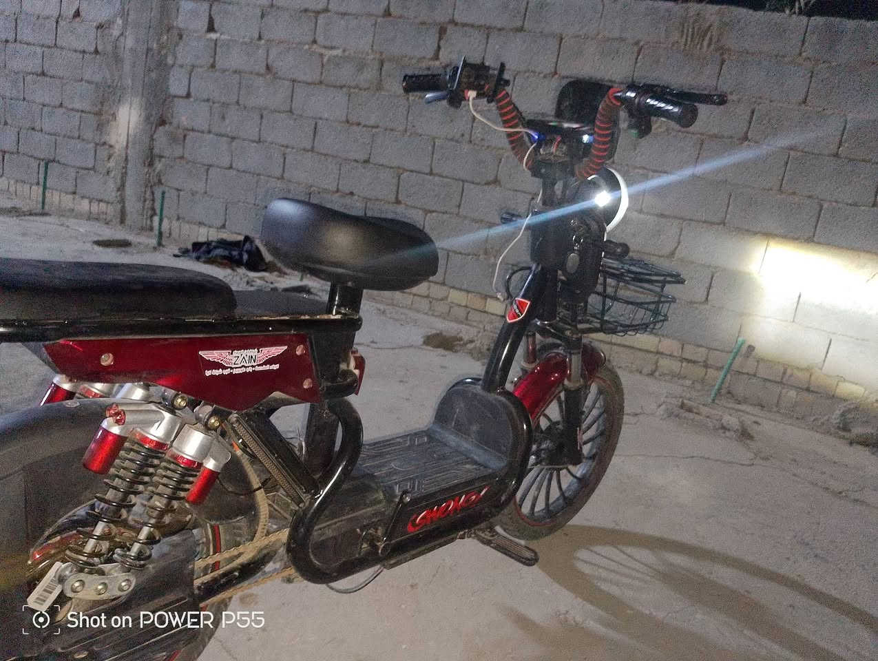 دراجه شحن للبيع 
السعر 550وبيها مجال 
للتواصل ***********
