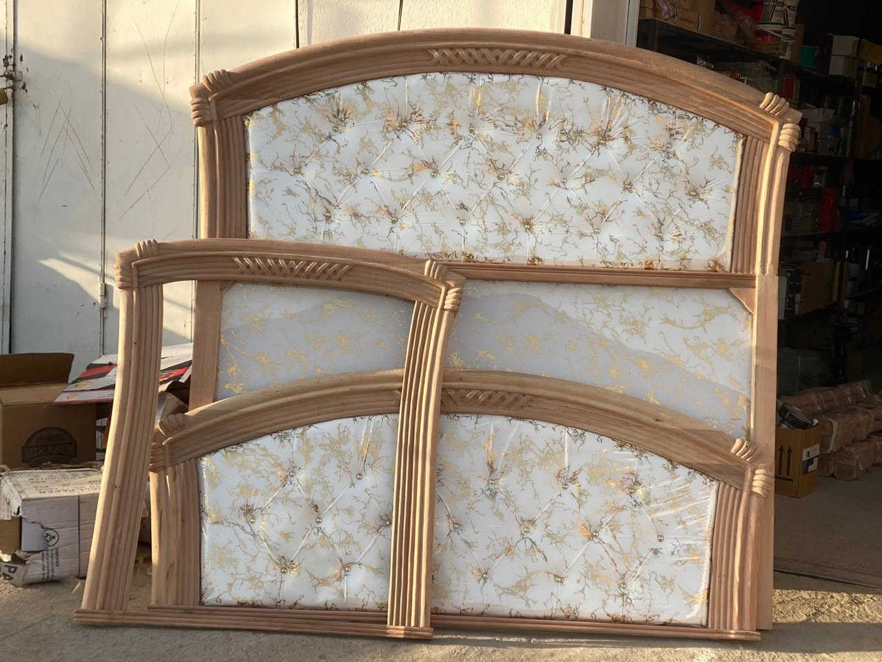 على بركه الله تم وصول بضاعه
الى مجمع بركات ابا الفضل ع  للنجاره
كل ما يحتاجه النجار رغم صعود الاسعار لكن تبقى اسعارنا تنافسيه 
خشب زان.  خشب صيني.    سبيرتو. دملوك.   ثنر حراراي
ثنر عادي.  توج   اسره نفرين.  اسره نفر.    
لسنا الوحيدون لكننا الأفضل
 وبعد العيد ان شاء الله تصل حاويه زان مع اصباغ 
بابل الحمزه الغربي العلاك مقابيل حسينيه البو حموسه
*********** سجاد 
*********** سجاد
