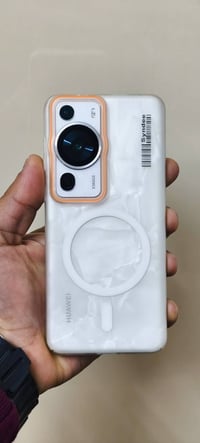 هواوي P60 برو ذاكره ٥١٢ ـ رام ١٢ ـ نضافه ١٠٠٪  مكفول - كامل ملحقات  سع...