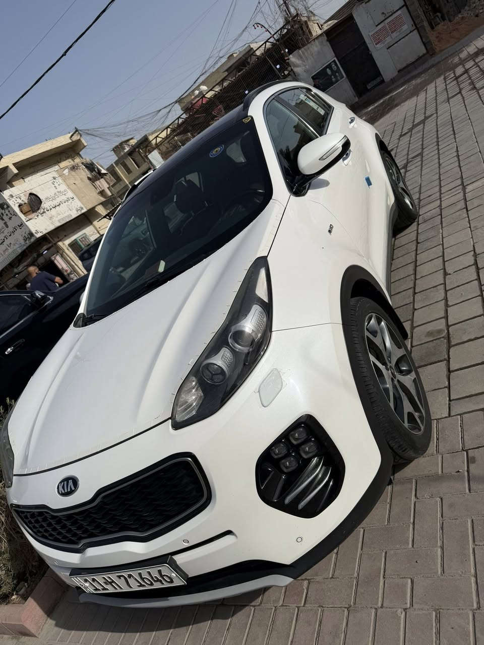 السلام عليكم سبورتج 2018 خليجي فول اعله فئه بالسبورتج يسمى موصفات ايراني ماشي 47 مكفوله مكفوله جدا حلوه  بسمي تحويل مباشر اي وقت  سنويه الى غايه 2029 
سعر 190$ وبيه مجال شي جدا بصيط 
عنواني بغداد كير مكينه صدر تبريد كهربائيات كله سليم شرط  الفحص 
***********
