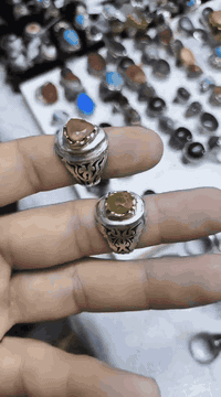 ياالله يارزاق ياقوت أفريقي قديم صياغة يدوية بغداد الدورة *********** يوجد توصيل
