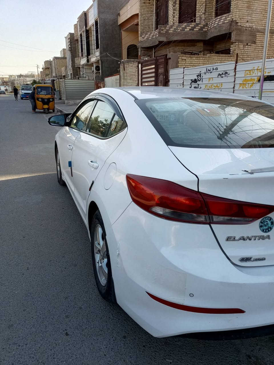 السلام عليكم بيع او مرواس 
النتره 2016خليجي محرك 200دوش مكفول من الفتح 
صبغ 3قطع جاملغ وبيبان جهة الراكب السعر 125$بيه مجال 
مكان بغداد حي الجهاد 
الرقم ***********
