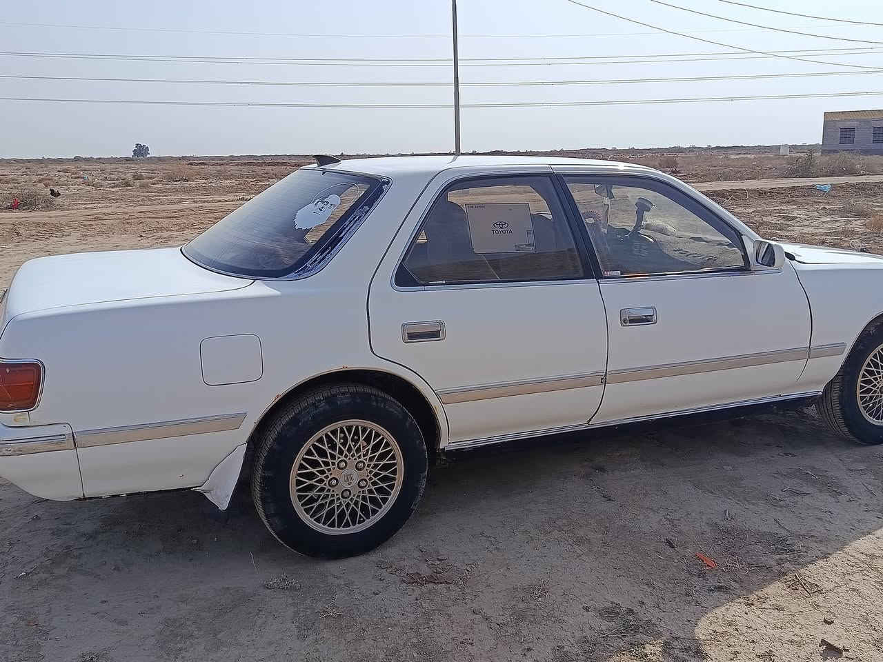 كرسته كربلاء كصيف مكفوله من ضربه القويه والكص ولاصولايات محرك ونجي بيه نسمه بخار  كهربائيّة كله شغاله دواخل حلوه حداديه تواير نضاف باتري جديد سنتر لوك رقم انلكيزي لسنويه ل 30لايت زنون مداور ثاني يوم شرط لي يشتري يدواو رناصريه سيدخيل رقمي ***********//سعر، 43وبيه مجال قليل
