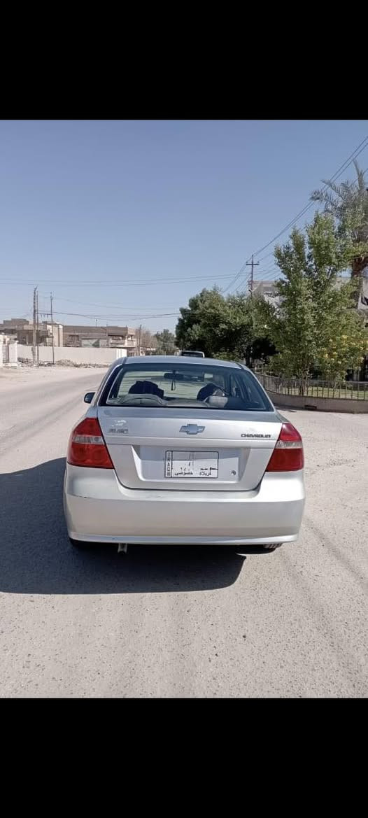 السلام عليكم
أفيو موديل 2008 كير عادي وارد خليجي مبدل بيها جاملغ امامي ايمن مكان السيارة حله مركز 

السعر 53 وبيها مجال 

***********
