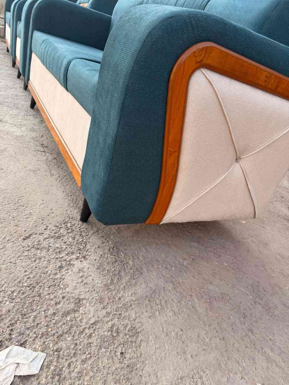 ‎🌹 السلام عليكم🌹
‎    
‎موصفات الهيكل 
الخشب جام  روسي  مناصف والبلوك  السود
‎السفنج مميز ضغط عالي  القماش  كتان  تركي قديفه او وتر بروف حسب  الموديل
‎للحجز او الاستفسار ارسال صورة الديوان عالخاص او على الرقم المثبت على الوتساب 

***********
