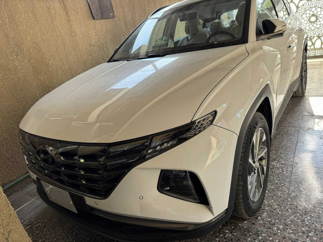 السلام عليكم
توسان خليجي 24 ماشية 49الف كيلو 

رقم بغداد 

حجم المحرك 2000

بصمة

تشغيل عن بعد

حساسات امامية وخلفية

دخول ذكي 

لايت زنون +لد 

لايت امامي يشتغل وي حركة الستيرن

تبريد قطعتين 

تلث انظمة قيادة 

وبعد بيهه مواصفات هواي 

مشتريهه من الشركة على ايدي 

حتى معاملة الشركه بعدهه موجودة 

بيهه طخة نف ماموضح بالصورة والبقية مكفولة

السعر 197 او بية مجال بسيط
العنوان بغداد حي العامل

رقم الهاتف ***********
