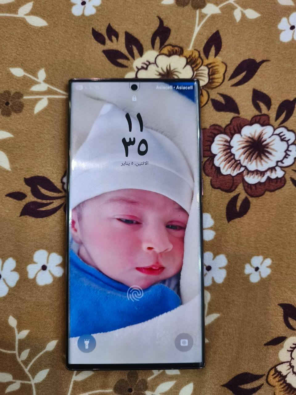 السلام عليكم
موبايل s22الترا نضيف تعال وفحص بيدك السعر 600وبي مجال  تواصل واتساب ***********
