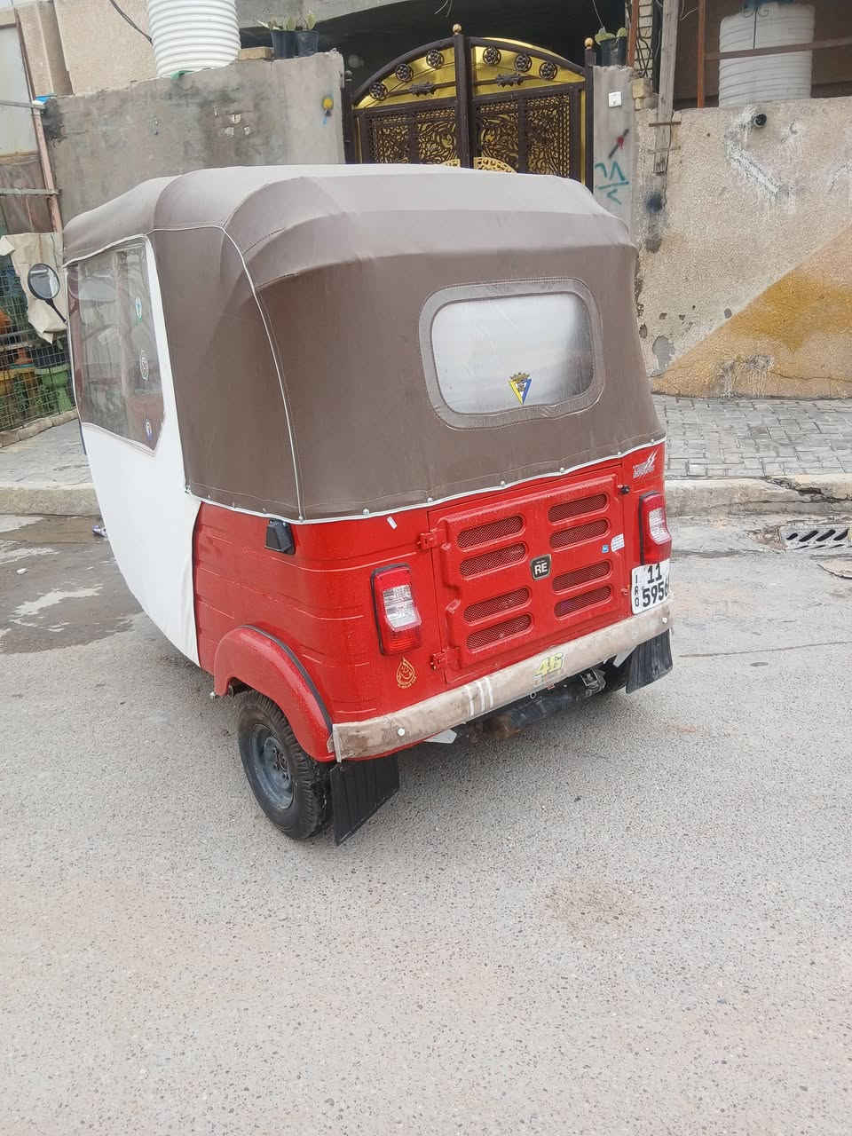 السلام عليكم تكتك2018 رقم وسنويه بيها مكينه مال 20 مصبوغه جماليه بدون قطره معجون تكتك كلشي بيها جديد السعر 5500وبيها مجال مكاني الشماعيه ***********
