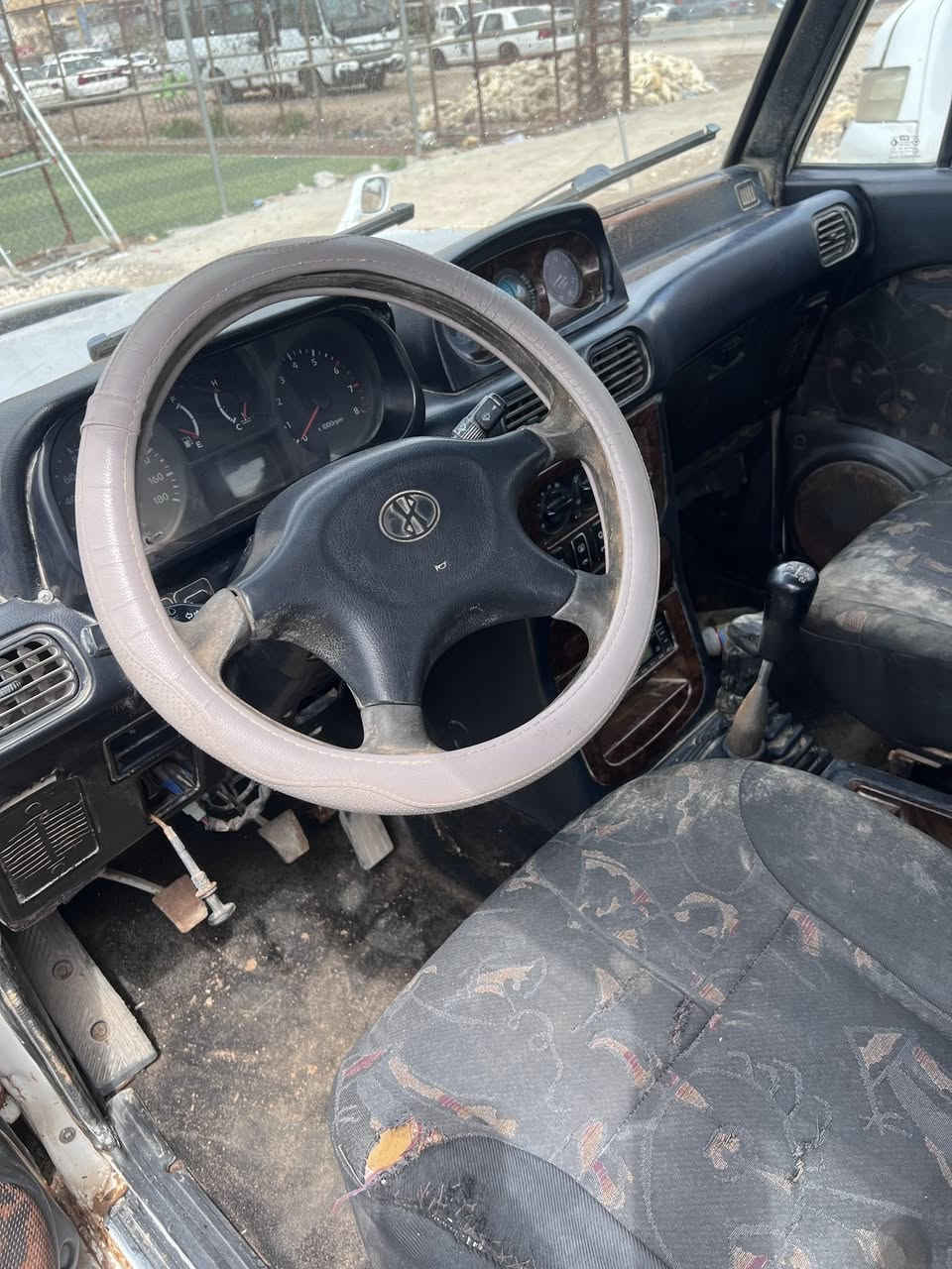 كالوبر ٢٠٠١ مال مزاد سياره شغاله السعر ٢٥ ورقه مكاني بابل حله
تلفون ***********
