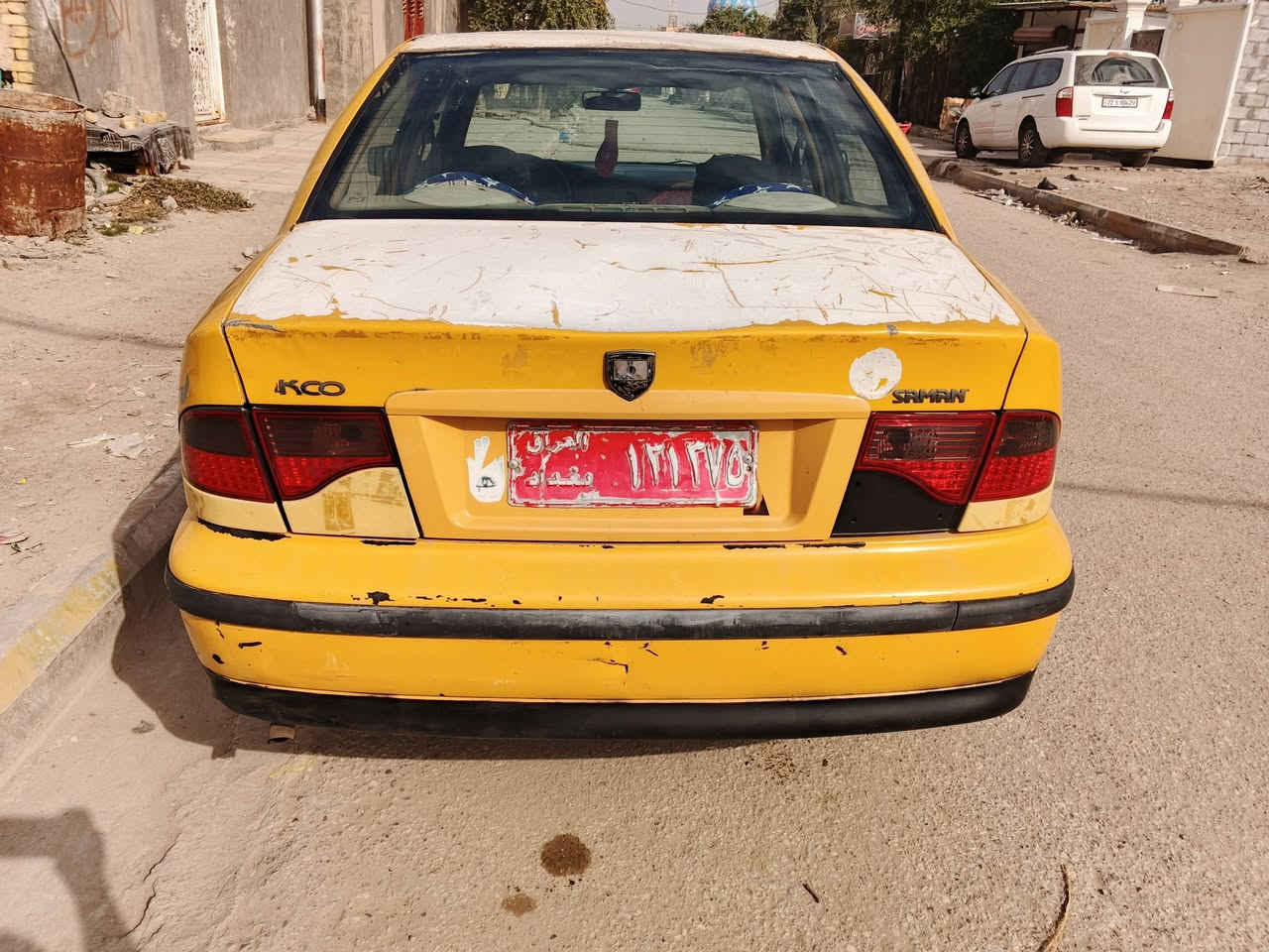 سلام عليكم سمند موديل 11 رقم بغداد احمر سنويه عظم عاج ماندل راعيها اتعد سرقه وعشاير مكينه بيها خيط بخار حداديه باتري تخم  تاير كهربايت كلها شغال السياره مكان السياره الناصريه المركز لبيع ومراوس بكيه عبريه السعر 12 ورقه وبيها مجال ***********
