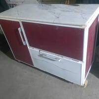 كاونتر • أرضي • نظيف