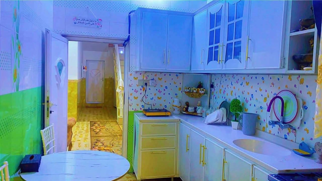 بيت للبيع طابو صرف 

حي الامين الاول
على ساحه 
قريب لشارع المعلم

مساحه ١٢٥م

طابق ونص كونكريت
غرفه صاله استقبال مطبخ صحيات
الطابق الثاني
غرفه صاله مخزن

الروفان للعقار 
***********
