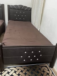 سرير جوزي • مستعمل قليل • قابل للفك