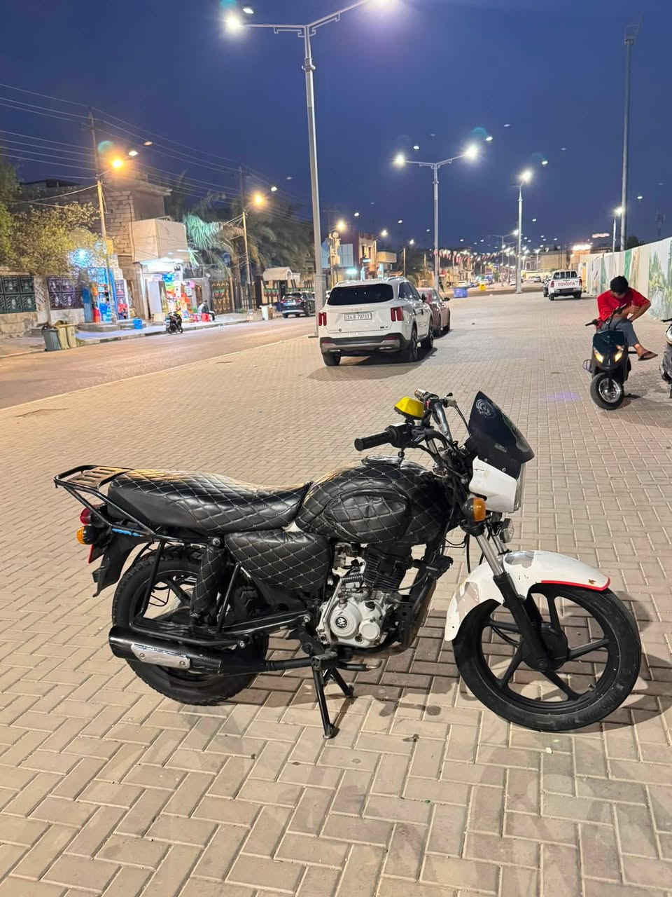 بوكسر 21 رقم وسنويه انكليزي ترقيم جديد 2030 دراجه جاهزه ومامتعوبه مال بيت كهربائيات شغاله من طول لطول بيها بلوجكترات ٤ الوان تسوي اليل نهار مجفته تجفيت شركه مكينه خرسه نهضه ومعدل فول 
سعره ١٧٢٥ مجال حك جيه مكاني كزيزه
رقمي ***********
