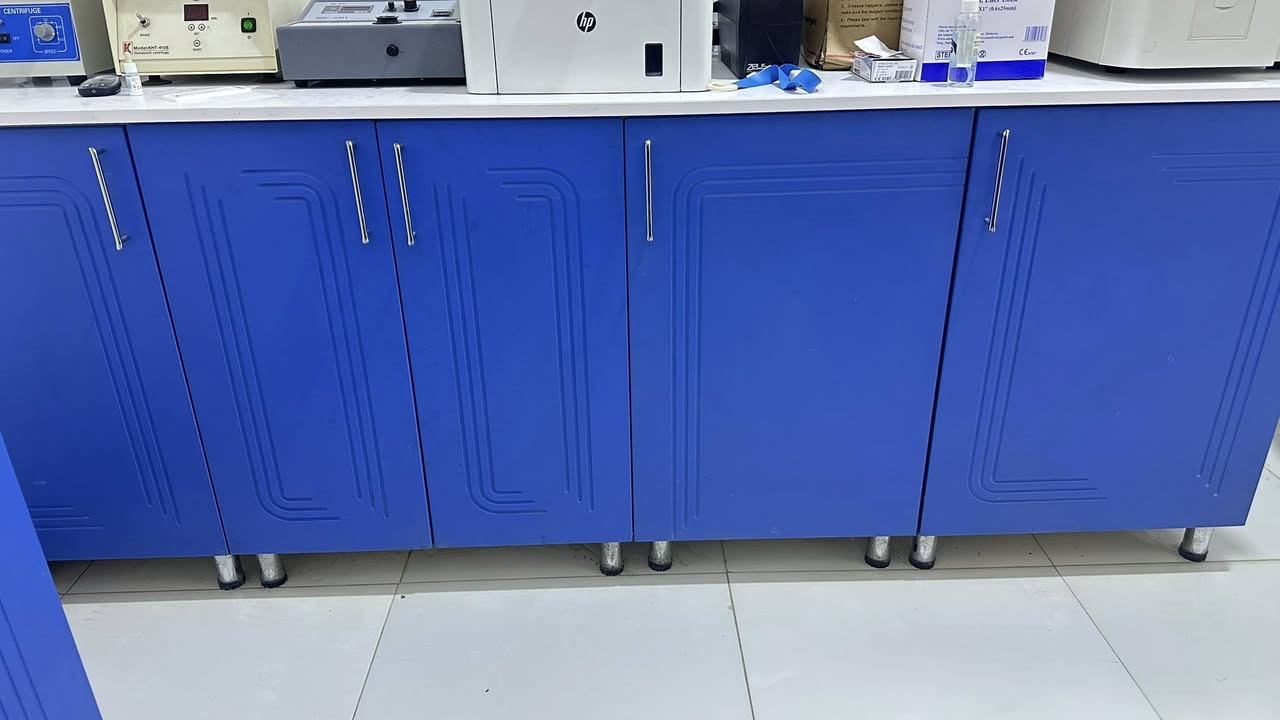 كاونتر mdf
القياس مترين ونص
السنك متر ونص 
السعر 225


**إذا كنت صاحب هذا الإعلان وتريد حذفه لأي سبب، رجاءا أرسل رسالة إلى الدعم الفني**