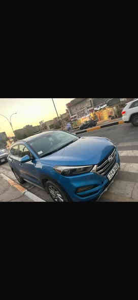 توسان موديل 2017 وارد أمريكي حادثها كما في السونار
رقم شمالي بسمي 
تريد تحويل 
تريد وكاله 
نص فول 
محرك 2000 
ماشية 170 
كشن سائق كهرباء 
وتدفئة
نظام اقتصادي 
عارضها ١٣٧ وبيها مجال 
***********
