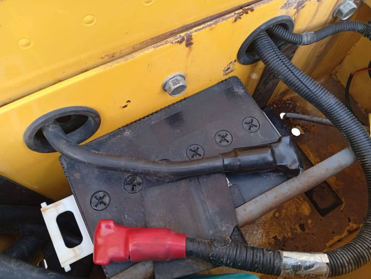 شفل كاوتسكي للبيع حجم 80 بصره عنوان الزبير كهربائي حديث مكفول من كل شيء ***********
