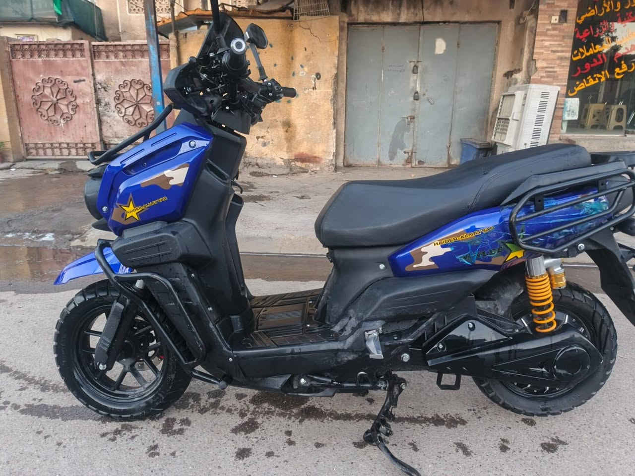 السلام عليكم دراجة اباتشي للبيع دراجة جديدة قبل شهر اخذتهة 
6بطاريات مصطرة 
سرعة 100
قفل ستيرن 
انذار سرقة 
لايت عالي ناصي 
دبل إشارة 
ملف 3000
سعر مليون وميتين وبيهة مجال عنواني بغداد الشعلة 
***********متواجد واتساب
