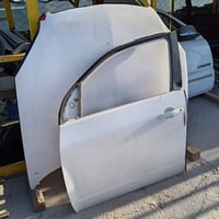 قطع غيار السيارات تاهو وجيمسي الفيني ويوكن جملة مفرد لتواصل 0788344553...