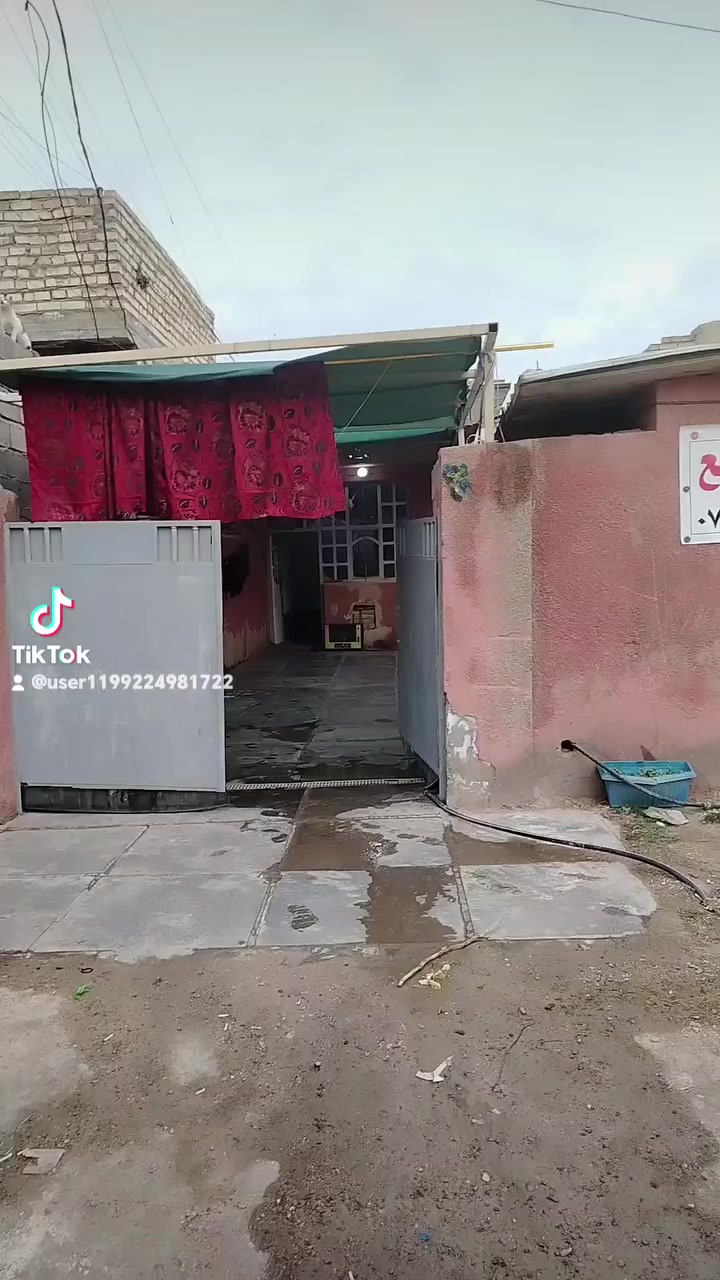 سلام عليكم بيت لبيع جديد بناء درجه اولا بناء بلوك لبيت مساحه 150متر لعنوان حي لبتول الزراعي شارع بيت دايش رقم ***********
