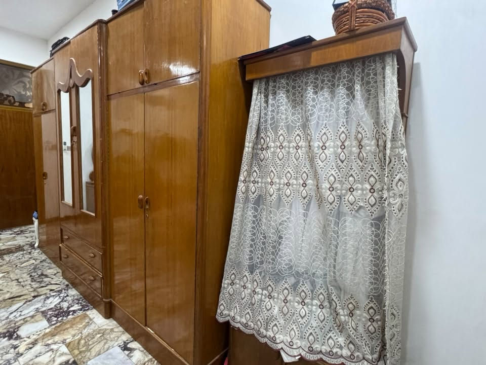 السلام عليكم
غرفة اخشاب للبيع نجارة عراقية
خشب درجة اولى  
للأستسفسار 
واتساب ***********
المكان بابل قرب جسر بته
