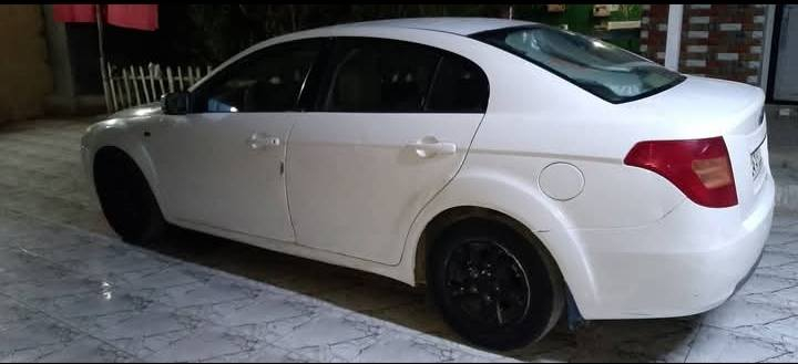 سيارة صيني فاو اولي B50 موديل 2013 بصرة رقم انكليزي جديد سنوية صالحة لغاية 2029 السيارة بديها بدون خياس مجرد بيها مكانات جاردة كير اوتوماتيك ومحرك نص عمر  كيرها مبدل نفس البلادي مكانها البصرة سعرها 40 وبيها مجال
***********
