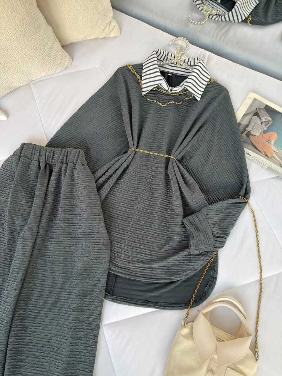 😍#جديدنا_جمال_موديلات😍
  سوت 🔥🥹♥️نسائي  قطعتين 🥰 
#الخامة تركي درجة_اولى 👉🏻 🦋💙🌺
القياس.   _40_42_44_46_48
#السعـــــــــــــرررر15
يوجد توصيل داخل المسيب الفين دينار 
يوجد توصيل محافظات ايظا


**إذا كنت صاحب هذا الإعلان وتريد حذفه لأي سبب، رجاءا أرسل رسالة إلى الدعم الفني**