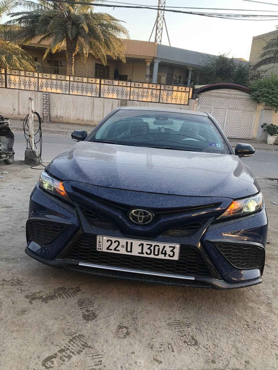 السلام عليكم
كامري للبيع 2023
وارد امريكي دفع رباعي. اللون ازرق 
ماشية. 15 الف. كيلو 
حادث فقط تبديل دعامية 
فول مواصفات بدون فتحة. 
للاستفسار الاتصال ***********
