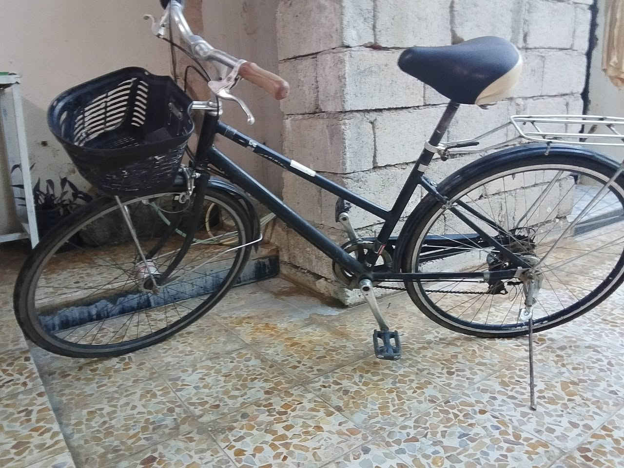 سلام عليكم  باسكل لبيع  نضيف فول حجم 28 كير اسطبات وره كدام  سعر 80 وبي مجال


**إذا كنت صاحب هذا الإعلان وتريد حذفه لأي سبب، رجاءا أرسل رسالة إلى الدعم الفني**