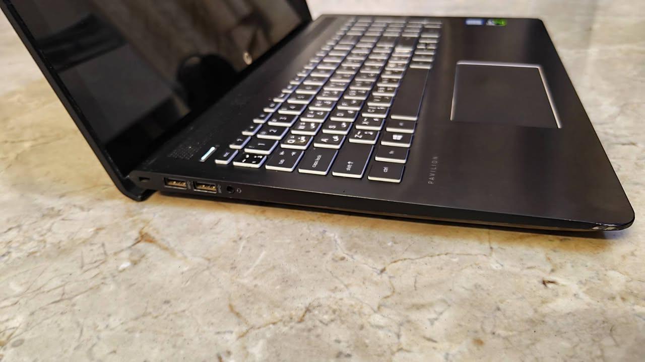 لابتوب hp للبيع
معالج core i5 7th Gen

سعر 400 و بي مجال

موديل و معلومات الابتوب بالصور
الموقع صلاح الدين تكريت
لا تتوفر خدمة توصيل


**إذا كنت صاحب هذا الإعلان وتريد حذفه لأي سبب، رجاءا أرسل رسالة إلى الدعم الفني**