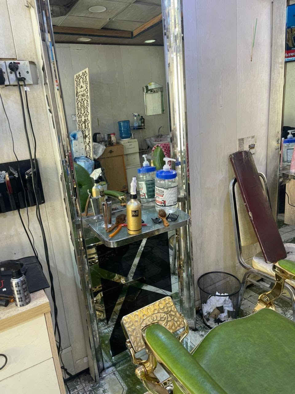 مرايات عدد 4 للبيع
سعر الوحده 125 الف وبيها مجال مكانهن كربلاء الجمعيه
للاتصال 
***********
