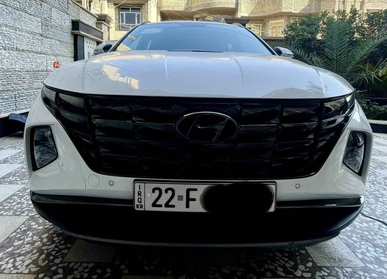 ان خليجي 2020
السيارة نظيفة جدا ماشية 42 الف
فول عدا البانوراما 
بصمة 
2 كرسي كهرباء 
سايد بريك دكمة 
اتو هولد 
كامرة
شاحن 
رقم أربيل شرط التحويل ثاني يوم 
السيارة مكفولة من الصبغ وتبديل والكير والمحرك
السعر 194$
مكان السيارة بغداد ***********
