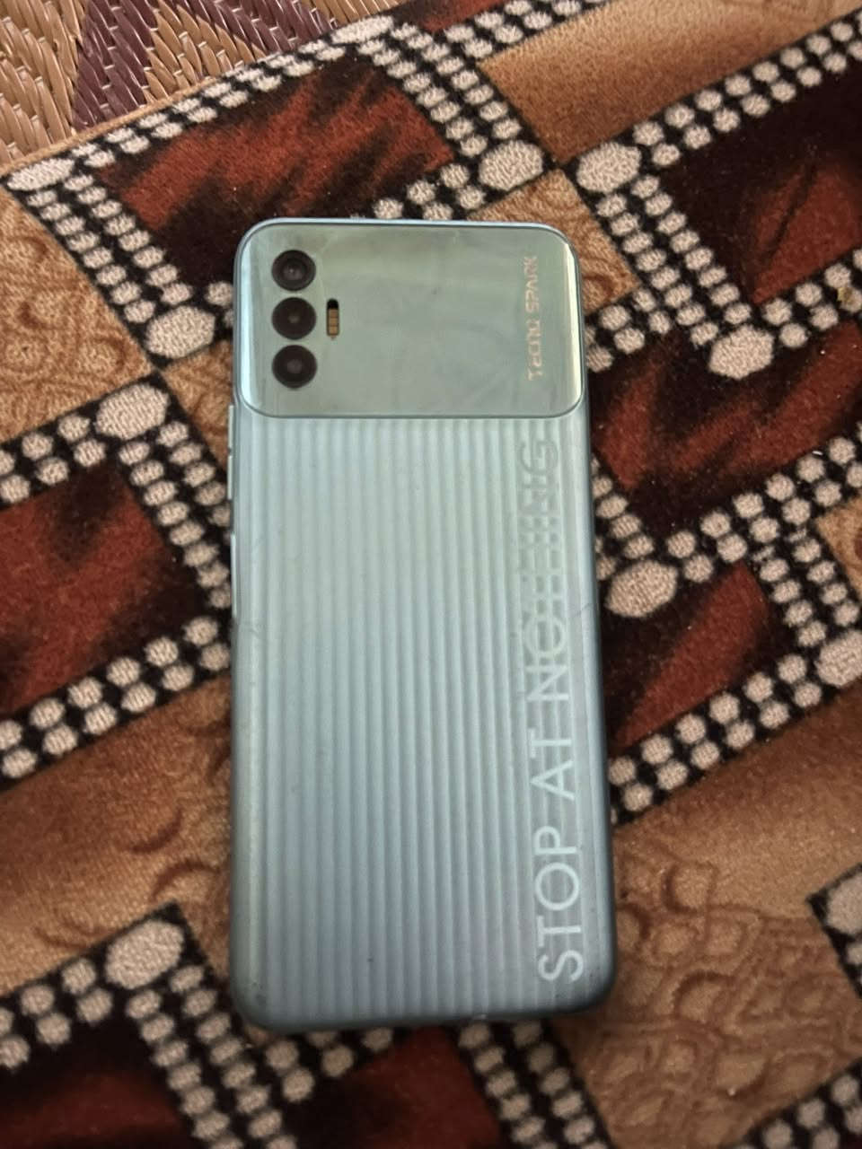 السلام عليكم موبايل للبيع بسعر مناسب للماعنده ذاكره 128وجهاز حلو ونضيف  خط تكنيك اتصال كله شغال السعر 45وبيه مجال بصيط حك جيه والمو شراي ليراسل يرحم والديك شراي خاص وبخدمته اني المكان نجف حي النصار


**إذا كنت صاحب هذا الإعلان وتريد حذفه لأي سبب، رجاءا أرسل رسالة إلى الدعم الفني**