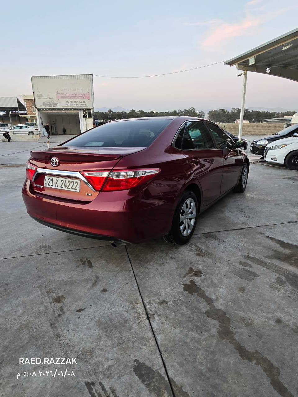 كامري LE 2017
السعر : 140 وقابل للتفاوض
اللون احمر 
حادثها بنيد وجاملغ السكن بدون دواخل
مواصفات الـ LE معروفه 
السيارة كاملة مكمله من حداديه وكهربائيات  
مكاني سليمانية 
تواصل 
***********
***********
