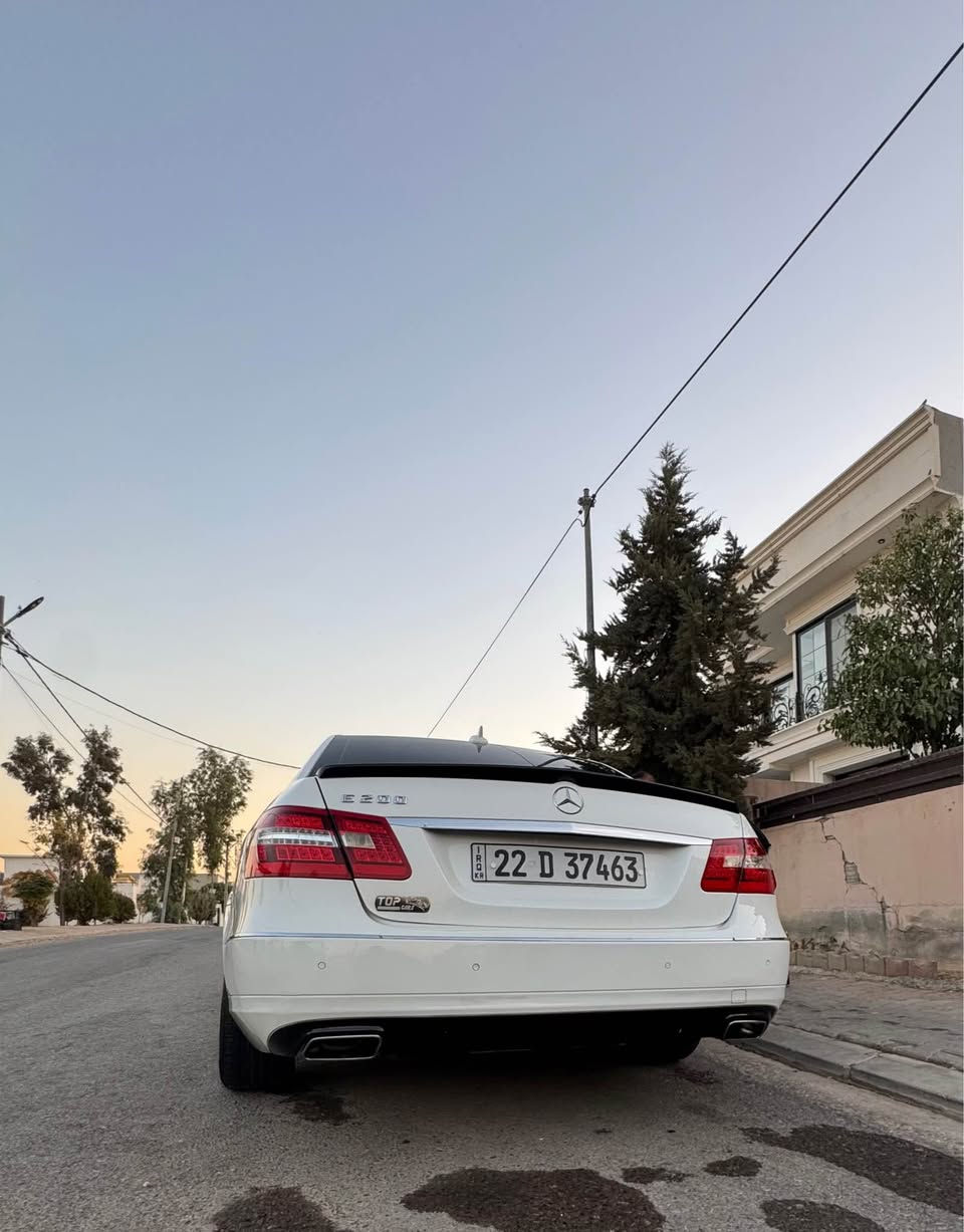 مارسیدس ای کلاس ٢٠١٢ سلاید و گێر لە سوکان٢٠٠ هەزار کم حقیقی رۆیشتوە ٣ یەم دەستە لەلای من وارد المانیە یەك بست سەر بۆنیت بۆیاغە شتی بەسەردا بەربوویتەوە لێدرانی نیە کوشین جلدە مواصفات Avantgarde تابڵێی خاوێن و بەرچاوە هەموو شتی نوێیە هیچ مەسرەفی نیە لەبەر پێویستی دەیفرۆشم ماڵی دوستە لەگەڵ ڕێزماندا أربيل, العراق


**إذا كنت صاحب هذا الإعلان وتريد حذفه لأي سبب، رجاءا أرسل رسالة إلى الدعم الفني**