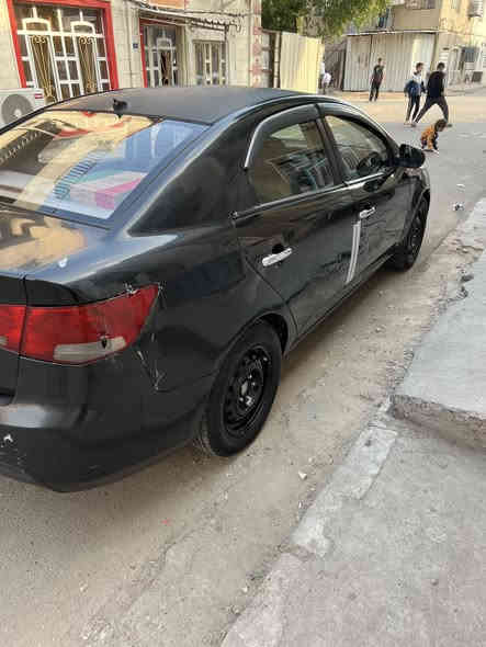 يا الله 
كيا سيراتو 2012 للبيع. جاهزه من كلشي. ٣ قطع بيه 
كير ومحرك جاهزات. من كلشي ما بيهم اي شي سياره. مناقصه اي شي.  صدر  برغي متفتح بي. 
شغل واطلع. 
سنويه باسمي  هزه جديده رقم جديد 
سعرها 85 وبيه مجال. وخادم. تجي وتشوف وتكلب السياره وبالخدمه. 
مكان السياره ( بغداد الحريه ) 
الرقم  :     ***********
