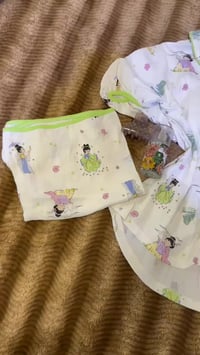 ملابس أطفال • نص درزن • مستعجل