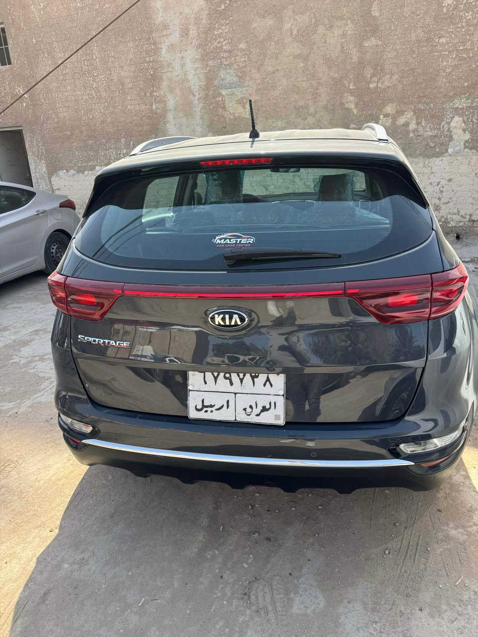 السلام عليكم كيه سبورتج 2019خليجي محرك 2000دوش رقم اربيل سنويه جديده تحويل وكاله مكفوله من الصبغ والتبديل والجرد بيه بارد قليل فقط مكينه وكير ممفتوحات عشركه السعر 168وبيه مجال بيع او مرواس بسياره اقل مكاني بابل *********** بغداد, العراق
