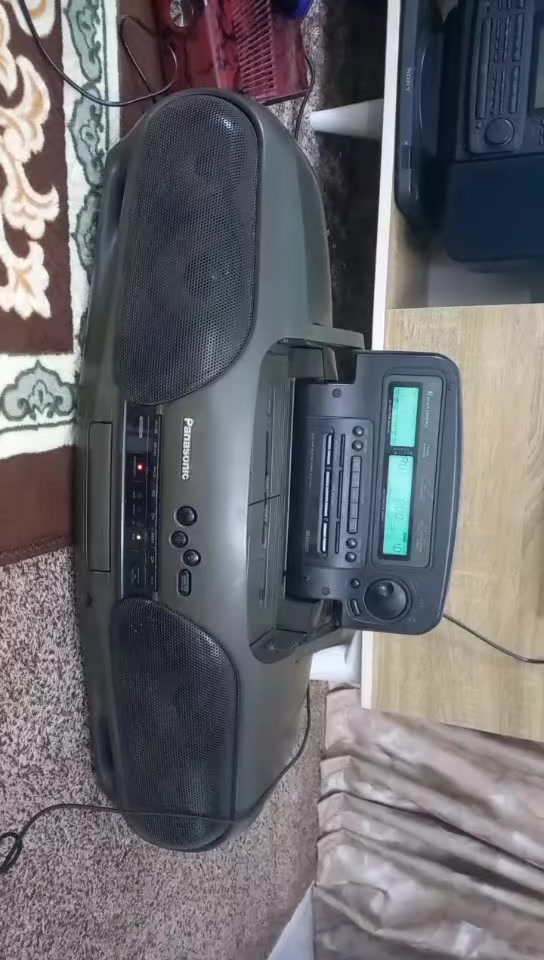 بانسونك جديد جديد ريمونت  اواكس مسجل كاسيت راديوو شغال بس السيدي مفاحصه معندي قرص ٧٠  الف مكاني شهداء بياع *********** واتساب
