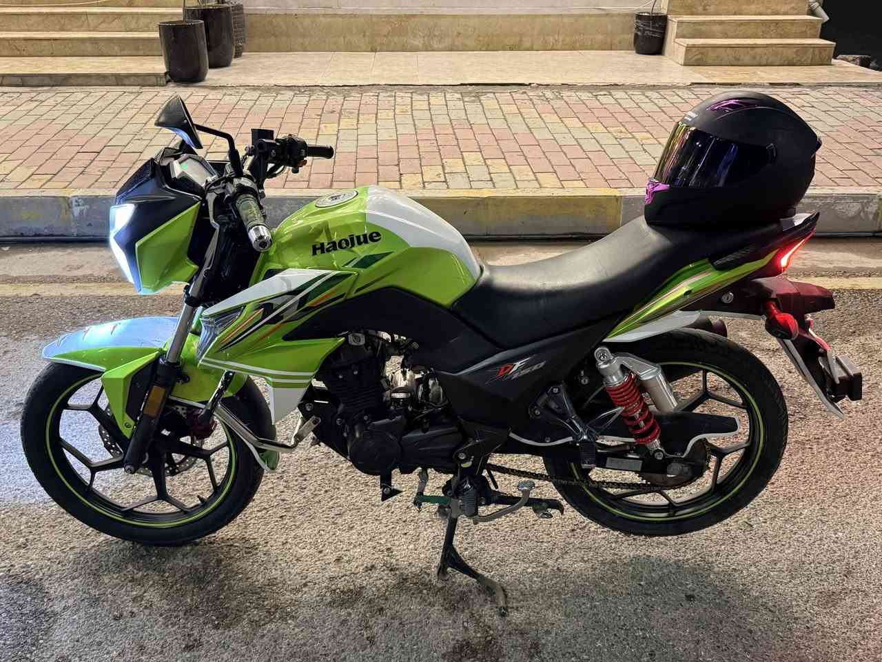 السلام عليكم 
هاوجي DF 
موديل 2021
نضافه فول 
كهربائية كلهن شغاله 
المحرك نضافه فول 
السعر 17وبي مجال بسيط 
***********
