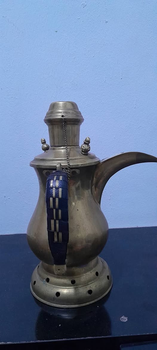 صناعه يدويه اصليه حجم كبير ام التنور السعر 50 قفلها يتوفر توصيل


**إذا كنت صاحب هذا الإعلان وتريد حذفه لأي سبب، رجاءا أرسل رسالة إلى الدعم الفني**