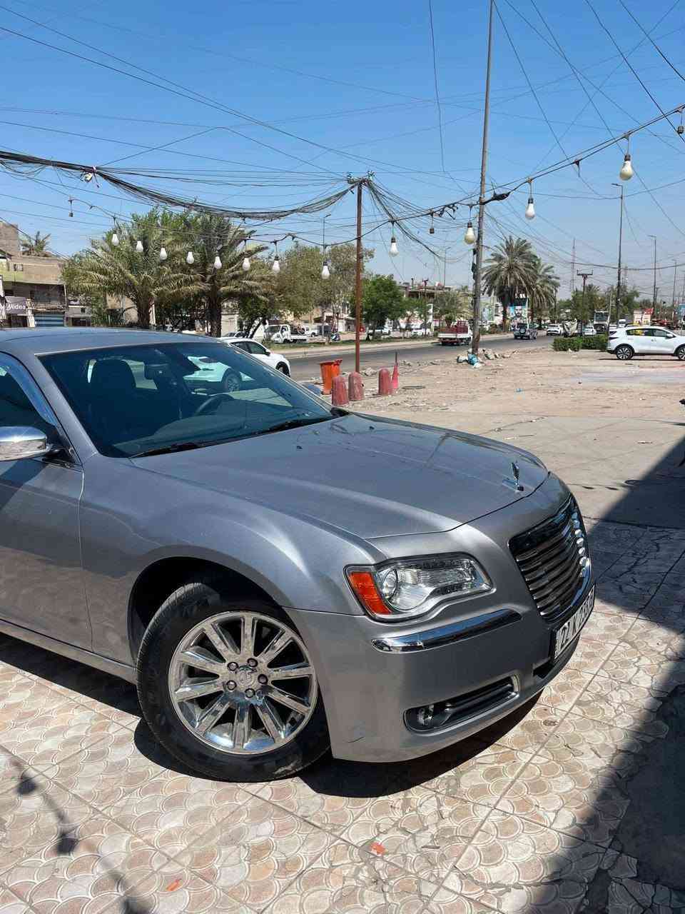 سلام عليكم اخواني اوباما C300 مديل 2011 وارد امريكي حادثه فقط قبق جنطة مبدل باقي السيارة كفالة عامة السيارة جديده بمعنئ الكلمة  استخدام شخصي سيارة ممشتغلة خط ماشيه ١٩٠ حقيقي رقمه اربيل شرط التحويل او وكالة  غرفته السيارة زلغ مابيه مكان السيارة بغداد *********** خاص ماكو واتساب او انتصل بلخدمه اني    سعر سيارة ١٥٣ وبيه مجال للطيبين
