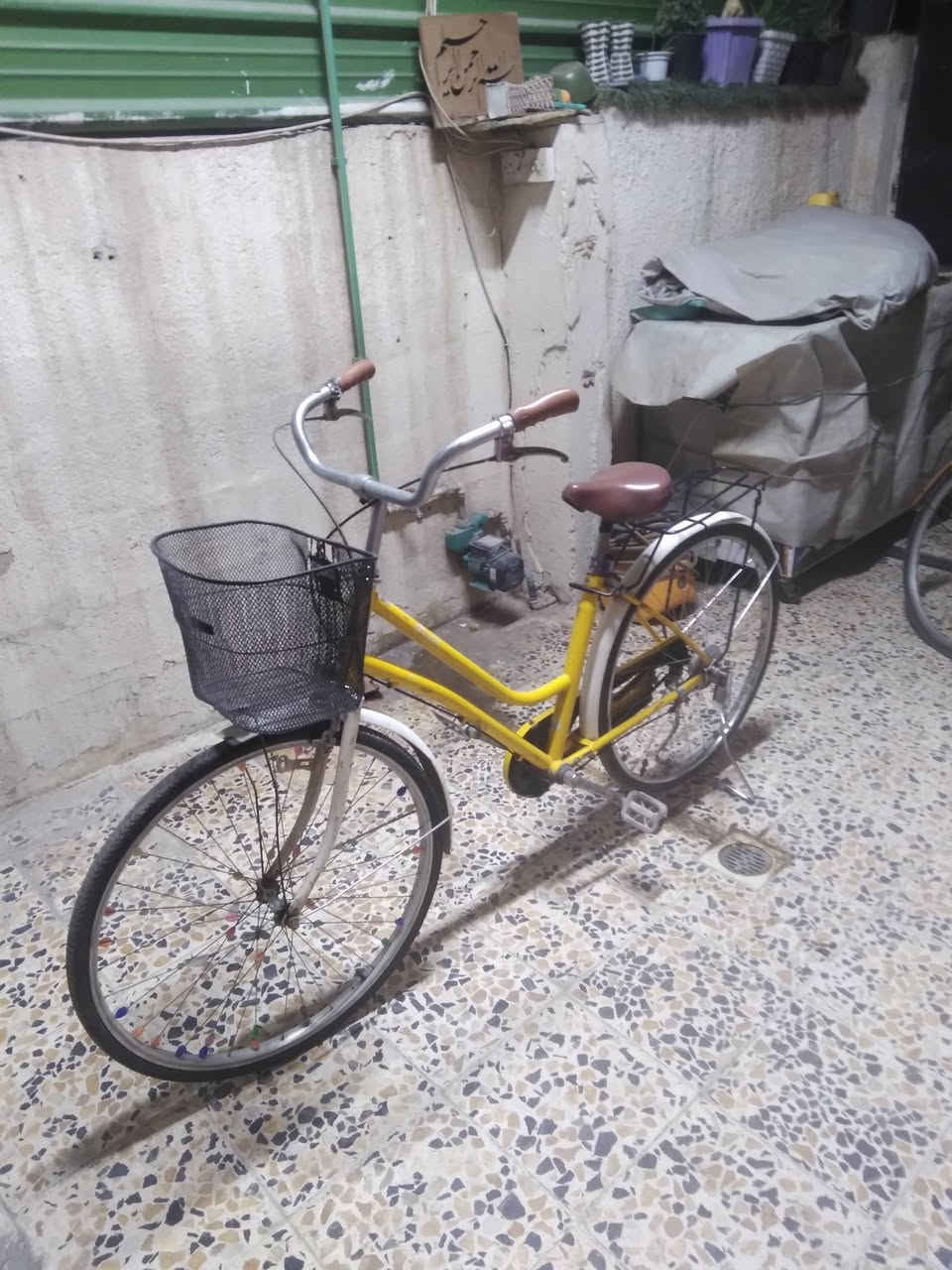 السلام عليكم بايسكل للبيع بناتي حجم ٢٦ مكان بغداد الصحة الدورة السعر ٧٠ وبي مجال
***********
