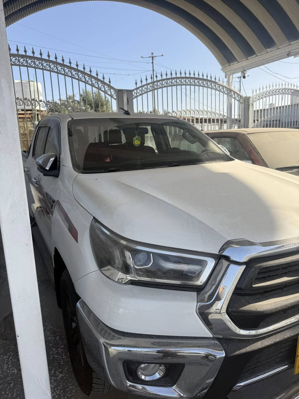 سلام عليكم هايلوكس  فورويل ٢٠٢٢ رقم اربيل فول مواصفات بصمه تبريد كشنات مكفوله كفاله عامه كير اوتو ماشيه ١٠٠ الف حقيقي السياره جديده السعر ٣١٠ بيع او مراوس وبيه مجال مكان مشروع المسيب ***********
