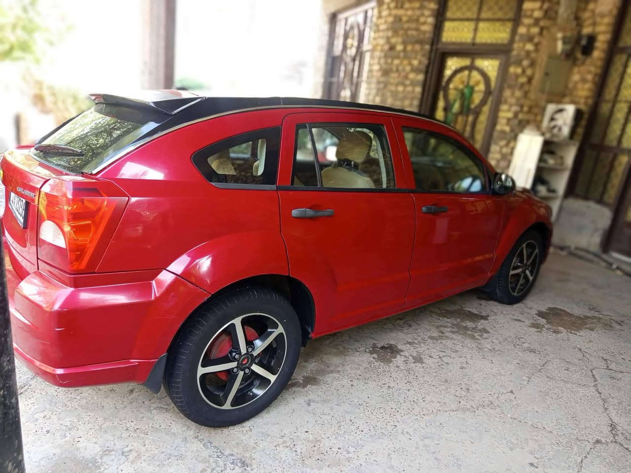 السلام عليكم دوج كاليبر 2011 بيع او مراوس بطه نظيفه  رقم بغداد باسمي انكليزي عنوان بابل قضاء الكفل *********** السعر 65 وبيها مجال
